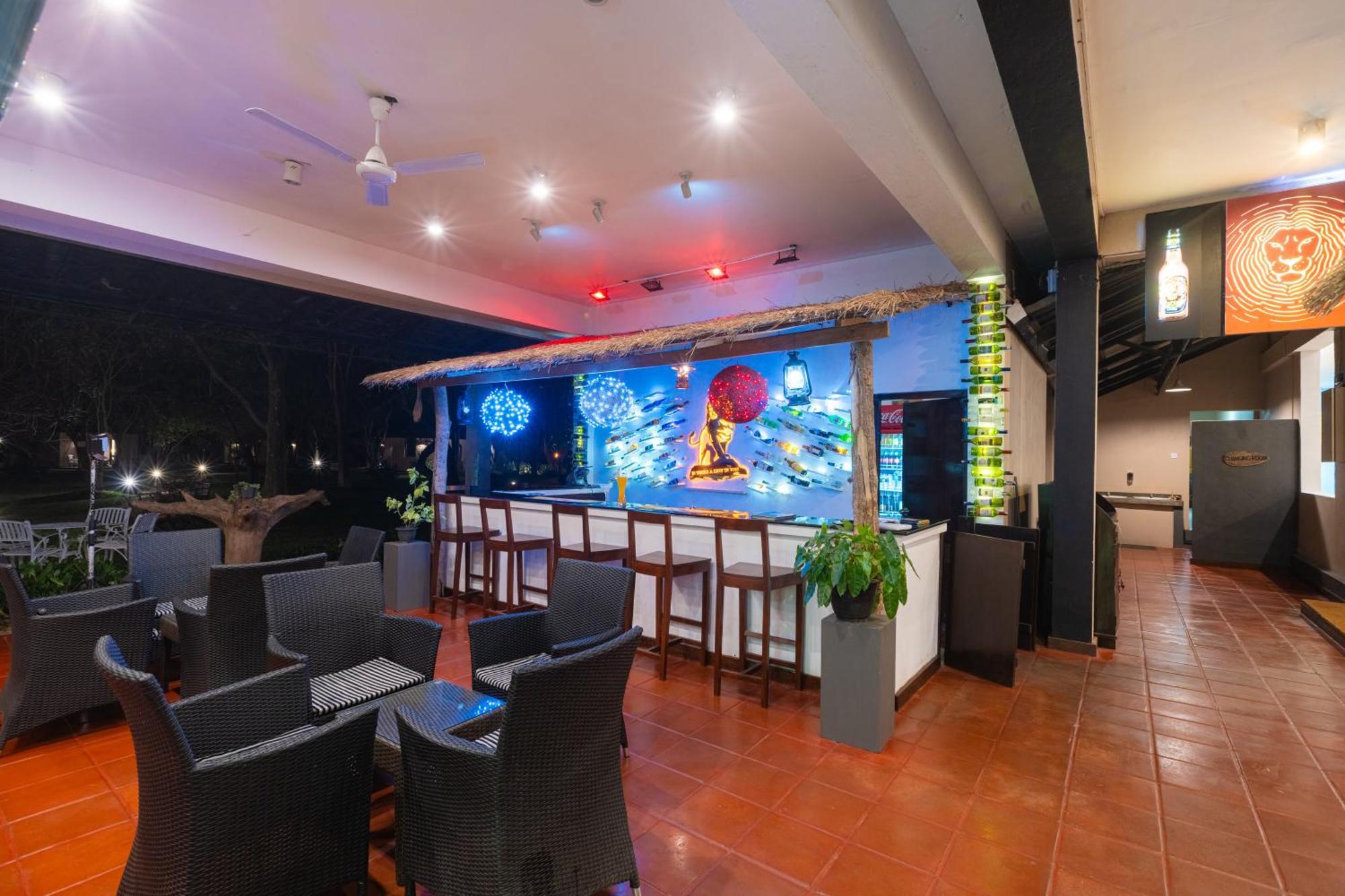 Kassapa Lions Rock Hotel Sigiriya Exterior photo
